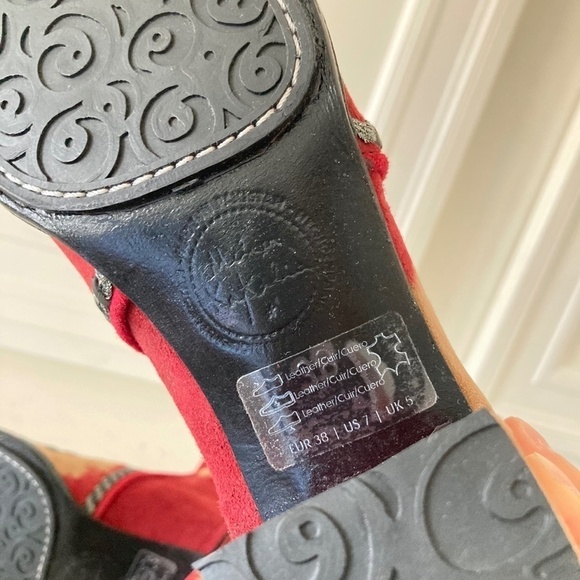 NWOT Meher Kaklia Anthropologie Mani Embellished Red Pointed Ankle Boots Sz 38 - Picture 12 of 13